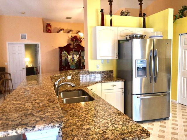 139 PRESERVE Drive, Royal Palm Beach, FL 33411