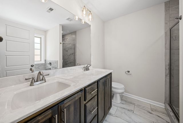 748 Jodine Ann Dr, Clarksville, TN 37043