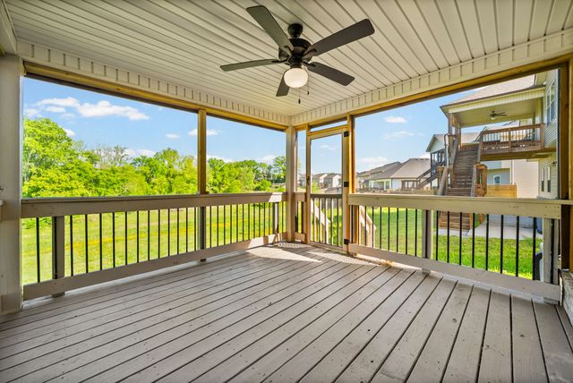 748 Jodine Ann Dr, Clarksville, TN 37043