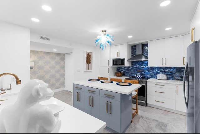 3400 S Ocean Boulevard Ph7, Highland Beach, FL 33487