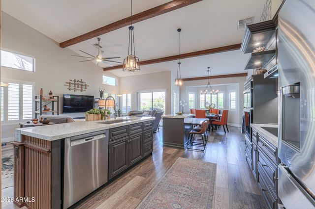1538 E EARL Drive, Casa Grande, AZ 85122