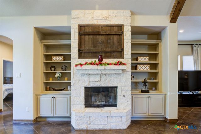 1120 Glen Wood Drive, New Braunfels, TX 78132