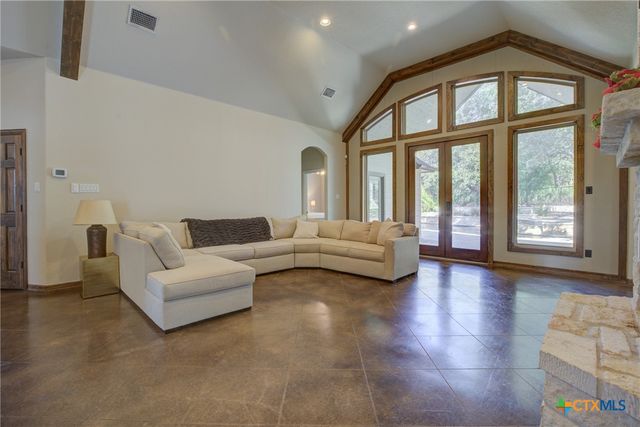 1120 Glen Wood Drive, New Braunfels, TX 78132