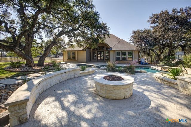 1120 Glen Wood Drive, New Braunfels, TX 78132