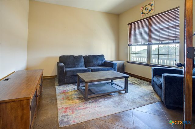 1120 Glen Wood Drive, New Braunfels, TX 78132