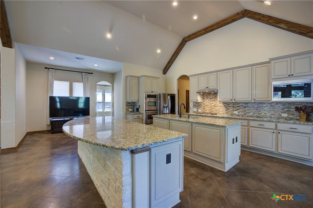 1120 Glen Wood Drive, New Braunfels, TX 78132