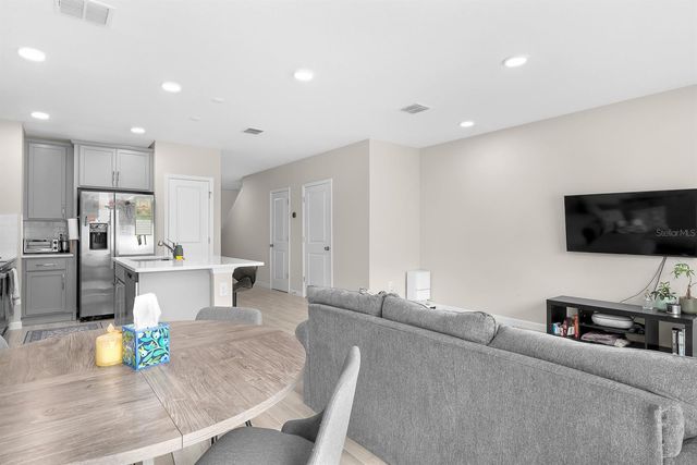 5070 RAIN SHADOW DRIVE, St Cloud, FL 34772