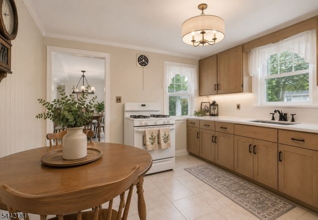 374 South Ave, Fanwood Boro, NJ 07023