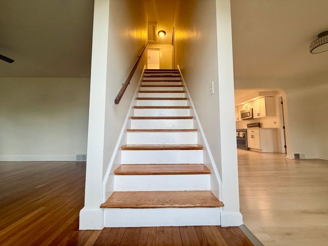 66 Belmont St, Whitman, MA 02382