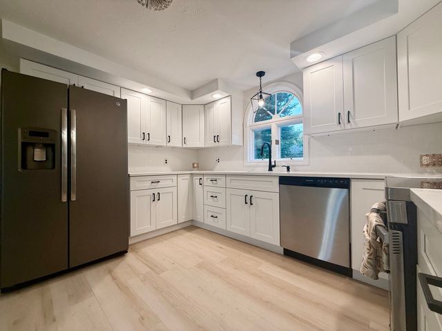 66 Belmont St, Whitman, MA 02382