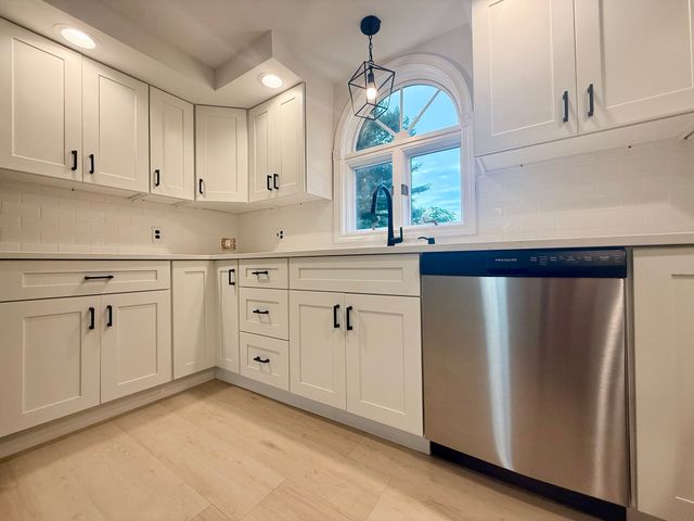 66 Belmont St, Whitman, MA 02382