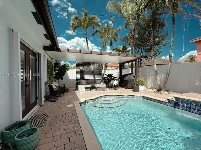 14469 SW 158th Pl, Miami, FL 33196