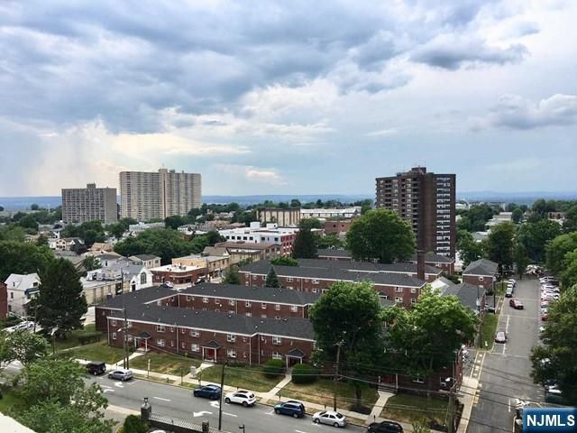 2000 Linwood Avenue 11B, Fort Lee, NJ 07024