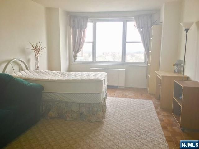 2000 Linwood Avenue 11B, Fort Lee, NJ 07024
