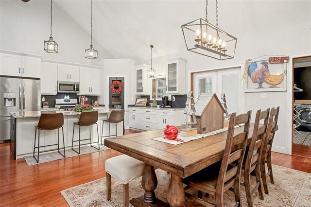 275 W DELAWARE AVENUE, Lake Helen, FL 32744