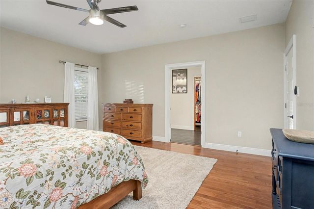 275 W DELAWARE AVENUE, Lake Helen, FL 32744