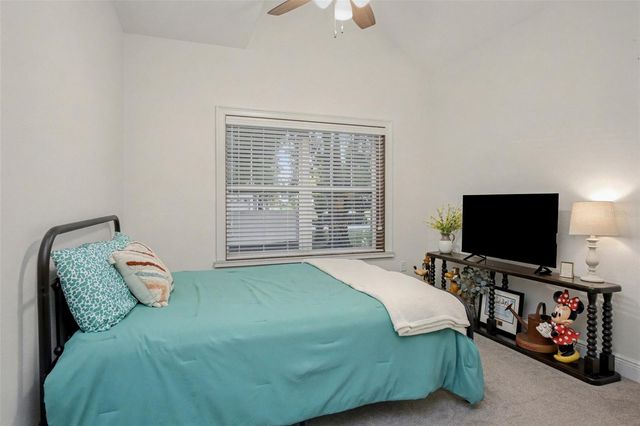 275 W DELAWARE AVENUE, Lake Helen, FL 32744