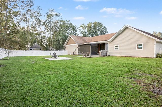 275 W DELAWARE AVENUE, Lake Helen, FL 32744