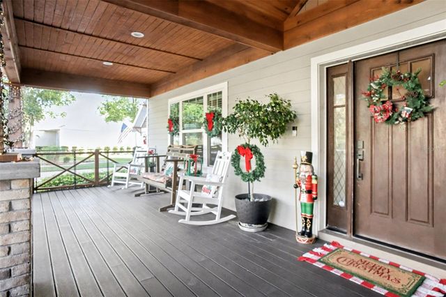 275 W DELAWARE AVENUE, Lake Helen, FL 32744