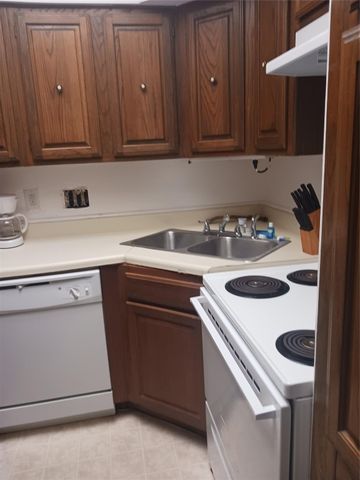 921 Marine Drive 116, Galveston, TX 77550