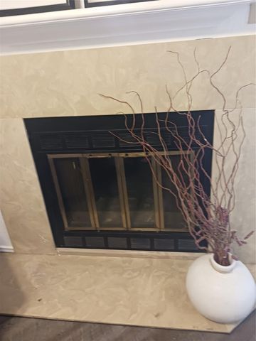 921 Marine Drive 116, Galveston, TX 77550