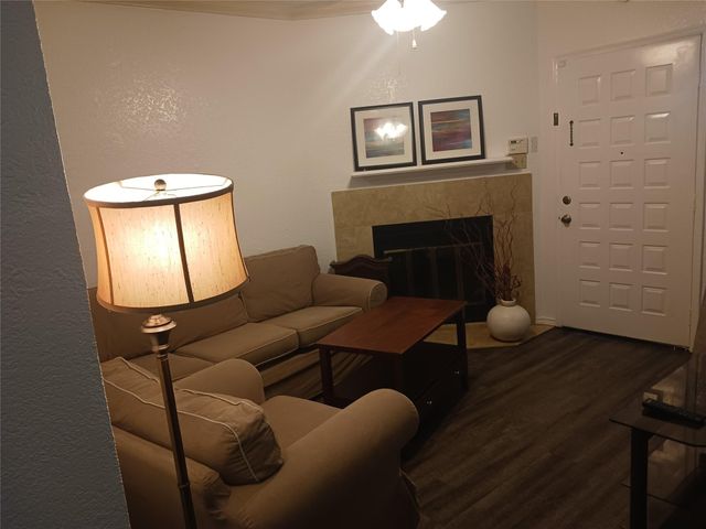 921 Marine Drive 116, Galveston, TX 77550