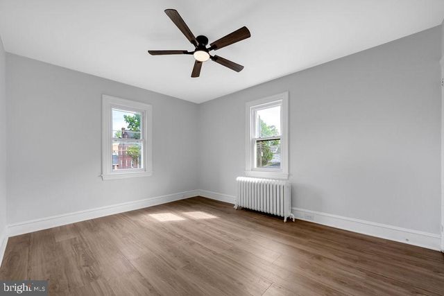 227 S FAIRVIEW AVE, Upper Darby, PA 19082