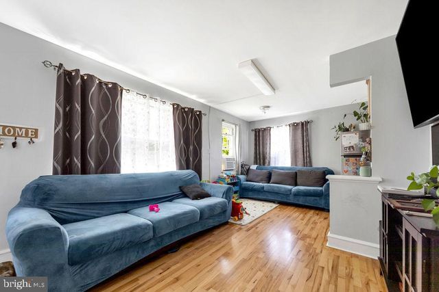 227 S FAIRVIEW AVE, Upper Darby, PA 19082