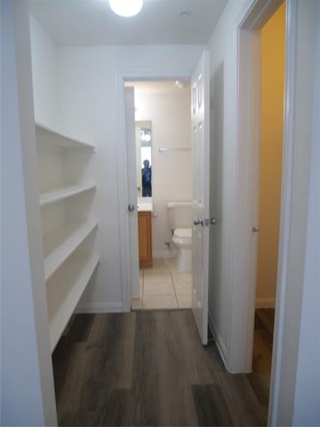 6289 Wilcrest Drive 6202, Houston, TX 77072