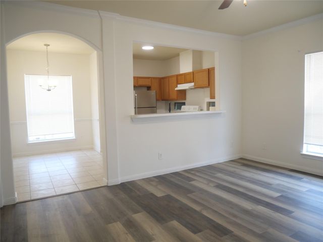 6289 Wilcrest Drive 6202, Houston, TX 77072