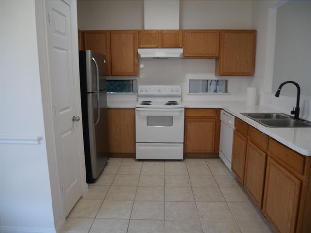 6289 Wilcrest Drive 6202, Houston, TX 77072