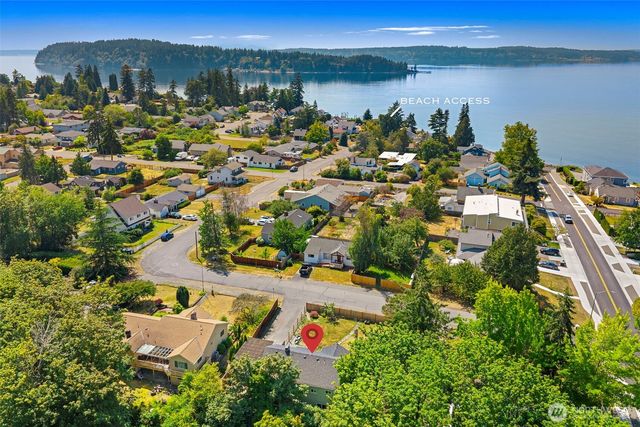 307 4th Street, Steilacoom, WA 98388