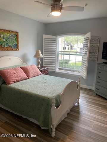 1655 THE GREENS Way 2812, Jacksonville Beach, FL 32250