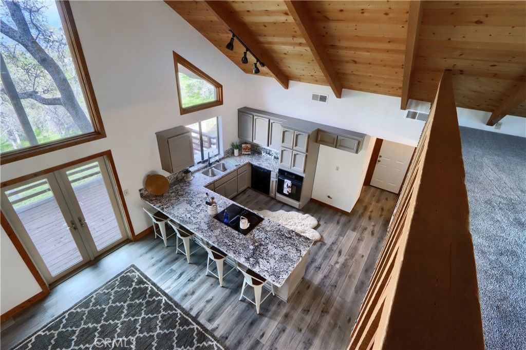 Image 18 of property listing at 41345 Lilley Mountain R, Coarsegold, CA 94614