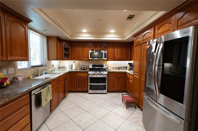 3772 Elm, San Bernardino, CA 92404