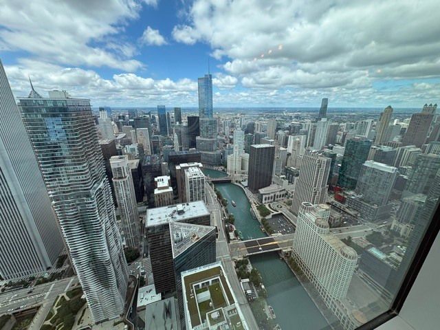 363 E Wacker Drive 6901, Chicago, IL 60601