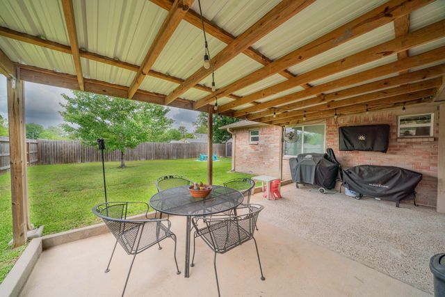 3546 Acorn Springs Lane, Spring, TX 77389