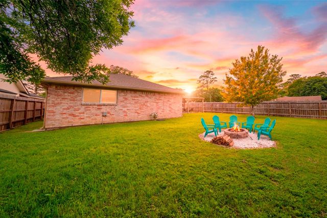 3546 Acorn Springs Lane, Spring, TX 77389