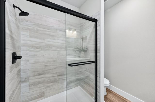 506 Broadway Street, Whitesboro, TX 76273