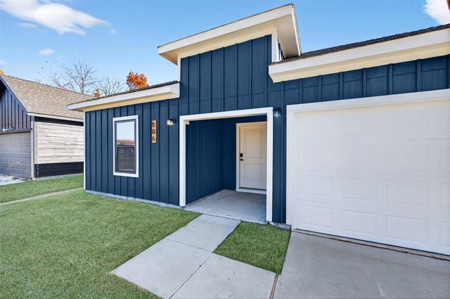 506 Broadway Street, Whitesboro, TX 76273