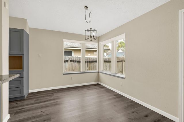 5306 Shady Gardens Drive, Humble, TX 77339
