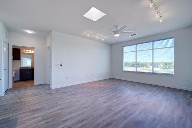 13130 Pond Springs Road RD 2203, Austin, TX 78729