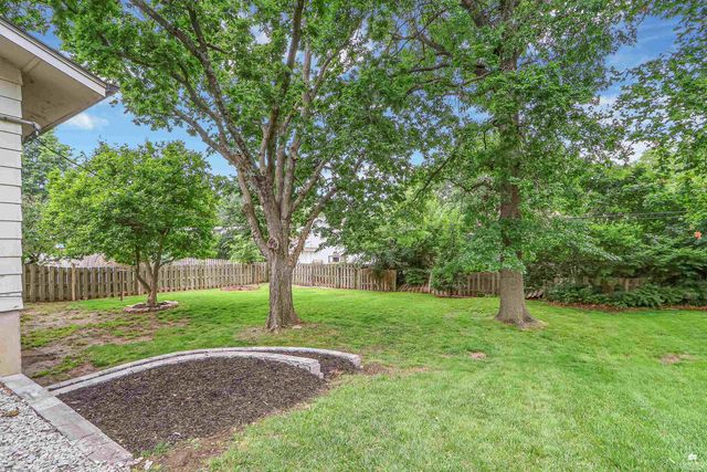 1829 Virginia Drive, Manhattan, KS 66502