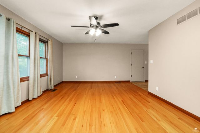 1829 Virginia Drive, Manhattan, KS 66502