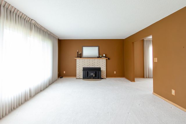 2902 3rd Street N, Fargo, ND 58102