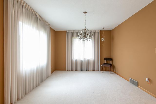 2902 3rd Street N, Fargo, ND 58102