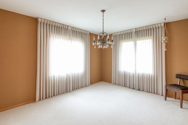 2902 3rd Street N, Fargo, ND 58102