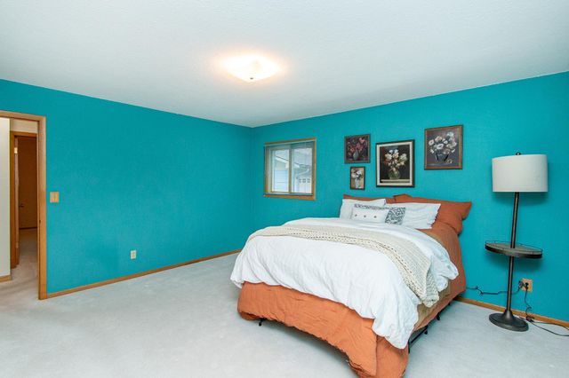 2902 3rd Street N, Fargo, ND 58102