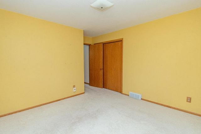 2902 3rd Street N, Fargo, ND 58102