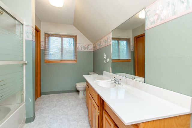 2902 3rd Street N, Fargo, ND 58102